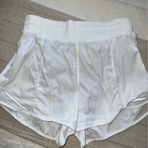 lululemon hotty hot shorts